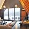 Rent An Inn! Takeover the Birch Ridge with your group, Mountain Lodge- 11 Rooms, Bar, Fireplace, 28ppl home