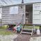 Birchwood House Farm Shepherds Hut - Sherfield English