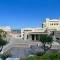Superb top floor studio, Biarritz center.