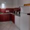 Vis a Vis Apartments