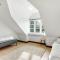6 Bedroom Cozy Home In Gudhjem