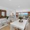 Noosa Crest Luxury Ocean View Apartment 32