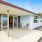 Matenga Townhouse - Waikanae Holiday Home