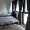 Spacious 2 Bedroom Unit with Pool - 马尼拉