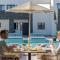Onyx Hotel & Suites