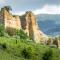 Casa Gedeone - Grand Canyon of Tuscany - Happy Rentals