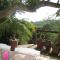Utopia in Africa Guest Villa