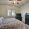 3 Mi to Lake Lake Havasu Home with Pool! - مدينة ليك هافاسو