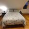 Spacious, modern 3 bedroom luxury flat in centre location
