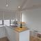 Contractor and Family friendly Grade II townhouse- 3 bedrooms- free parking