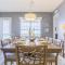Stylish Vista Cay Lakeview Elegance Near all Theme Parks, and walk to the Convention Center - Orlando
