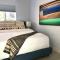 Village District! Cleo Beach! 5 Min Walk to DTWN! - لاغونا بيتش