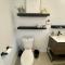 Village District! Cleo Beach! 5 Min Walk to DTWN!
