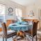 Cottage in the Falls, 2 b, 2 bath, fireplace
