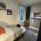 Deluxe Centrally Located Studio Apt in Manchester - مانشستر