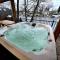 Cozy Cabin on the Lake w/ HotTub - Hopatcong