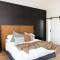 The Sir George - Jugiong