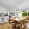 Invy Surf Hideaway