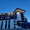 Xenon Apartments