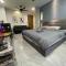 Melaka Imperio Residence with Wifi and PoolSeaview - ميلاكا