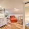 Renovated Bloomington Home - Steps to Campus! - 布卢明顿
