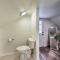 Renovated Bloomington Home - Steps to Campus! - 布卢明顿