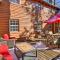 Pine Mountain Club Log Home with Deck and Grill!