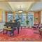 Spacious Hillsboro Home about 18 Mi to Portland!