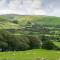 Dog friendly Cottage, Geufron Farm Near Tywyn - Bryn-crug