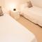 HomeForGuest Atico Martina con terraza en Los Cristianos