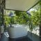 Loy Chalet