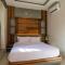 Loy Chalet