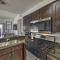 Phoenix Condo with Pool and Hot Tub - Dog Friendly! - 凤凰城