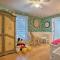 1 Mi to Lake Wallenpaupack Spacious Poconos Villa