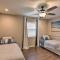 Lake Access and Pool Spacious Freeport Home! - Freeport
