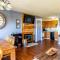 WOW Views!!-Mountain Escape-Outdoor Pool-Close to Downtown-WiFi-Cable-Private Balcony
