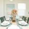 Blue Haven Beach House - Peek at Gulf Heated Pool Elevator 4 Min Walk to Beach Games - Голмс-Біч
