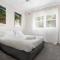 "Uralla" Lovely house with pool