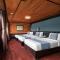La Pandora Boutique Cruises