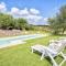 Villa Janas Luxury Villa surrounded by large park, swimming pool, parking and Wifi