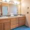 Deschutes Riverfront Home - Meredith Lodging