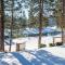 Deschutes Riverfront Home - Meredith Lodging