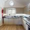Luna Azul at The Bay Filey, sleeps up to 8, and 2 dogs stay for free! - Filey
