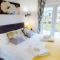 Luna Azul at The Bay Filey, sleeps up to 8, and 2 dogs stay for free! - Filey