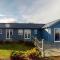 Luna Azul at The Bay Filey, sleeps up to 8, and 2 dogs stay for free!