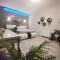Panoramic suite