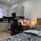 MIA Residence - Entire Studio apartment - City View - London - Next to Ealing Broadway Station - Ealing