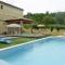 Holiday home with shared pool in Malaucene - 马洛塞讷