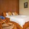 Karwaan by the Ganges - Rishikesh