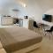 Fira-Cave-Sleeps 13-Parking-Pool-Pet Friendly - Fira